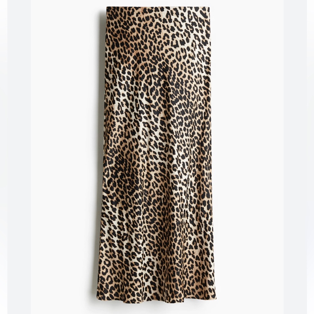 H&M satin cheetah midi skirt size medium